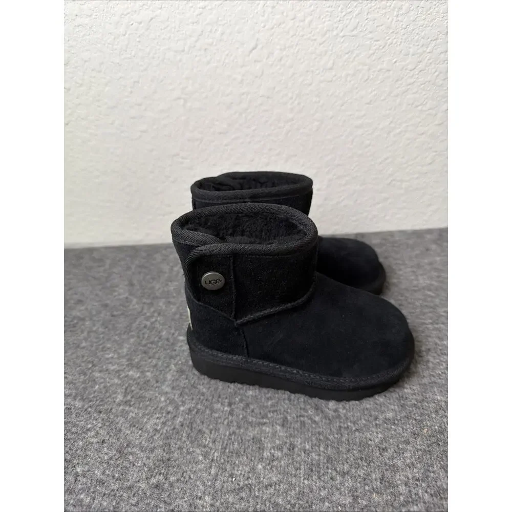 UGG JONA Black Suede Ankle Boots Kids US 7 UGG plush Lining Pull On